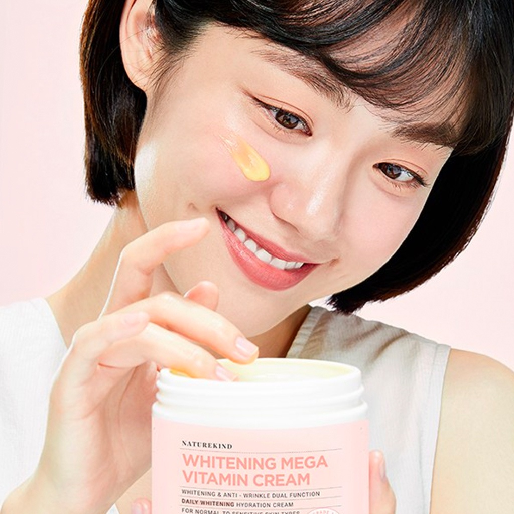 Kem Dưỡng Trắng Da Chứa Vitamin Naturekind 500g