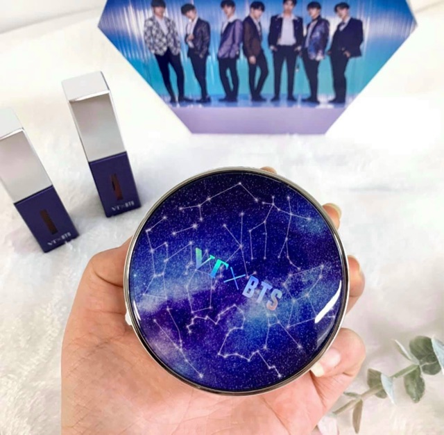 Set phấn nước VT BTS The Sweet Special Edition tặng kèm son