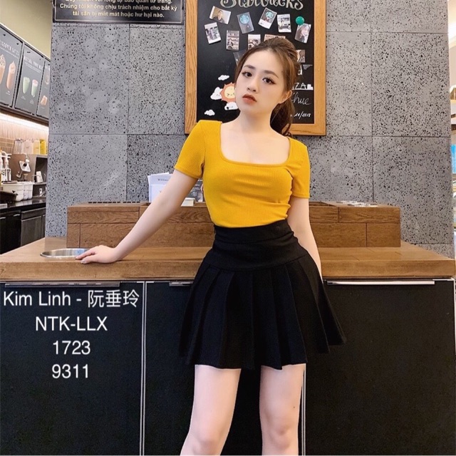 Áo cổ vuông tăm