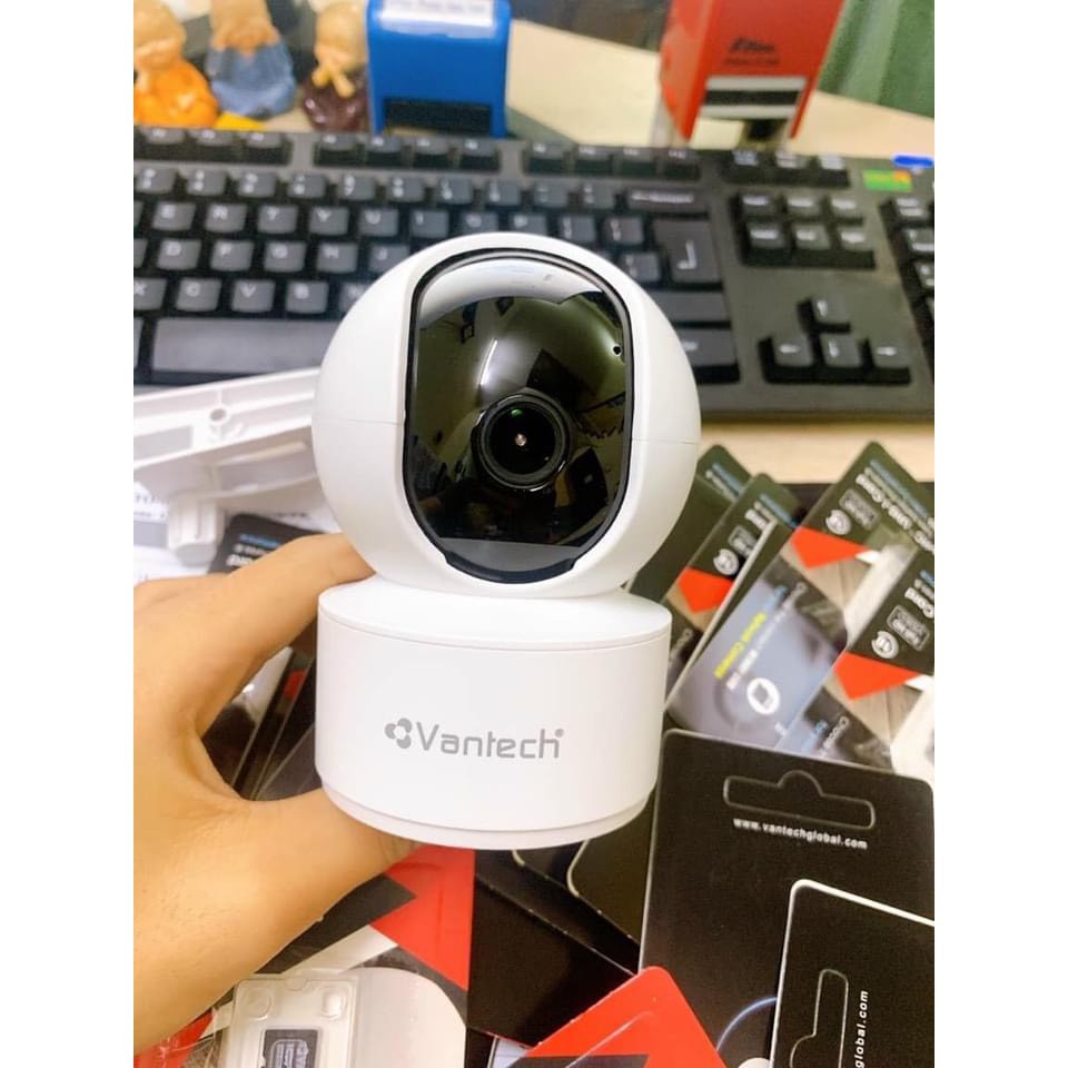 Camera AI Wifi 4MP VANTECH AI-V2010C Đàm thoại 2 chiều - Báo động về điện thoại - Tặng kèm thẻ nhớ tùy chọn