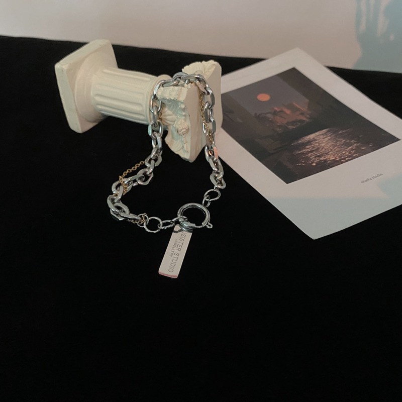 Vòng Tay Mặt Chữ Bằng Thép Titan Thời Trang Hàn Quốc Đơn Giản 23541