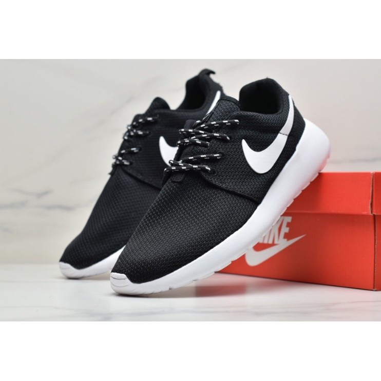 Giày Thể Thao Nike Roshe Run Phong Cách Năng Động