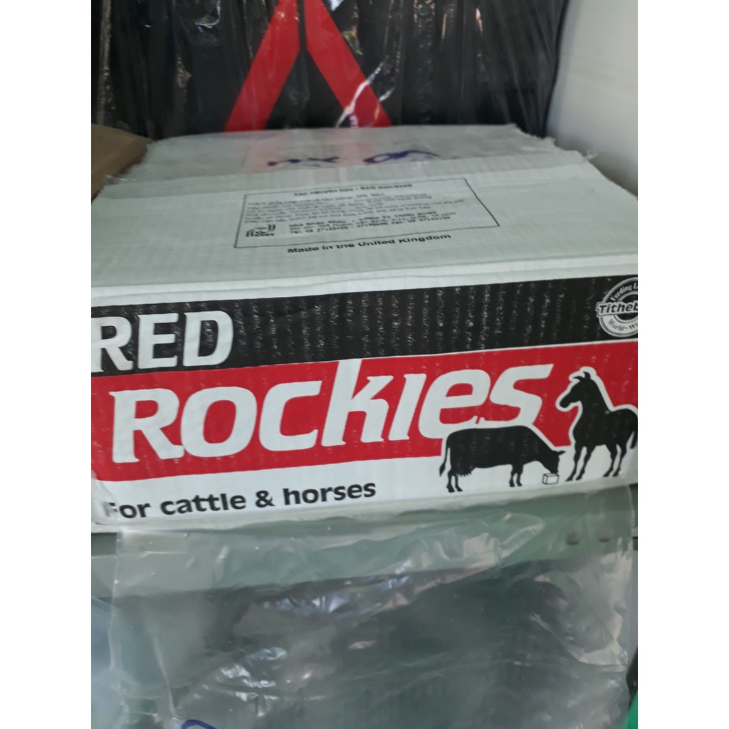 Đá liếm cho trâu bò dê