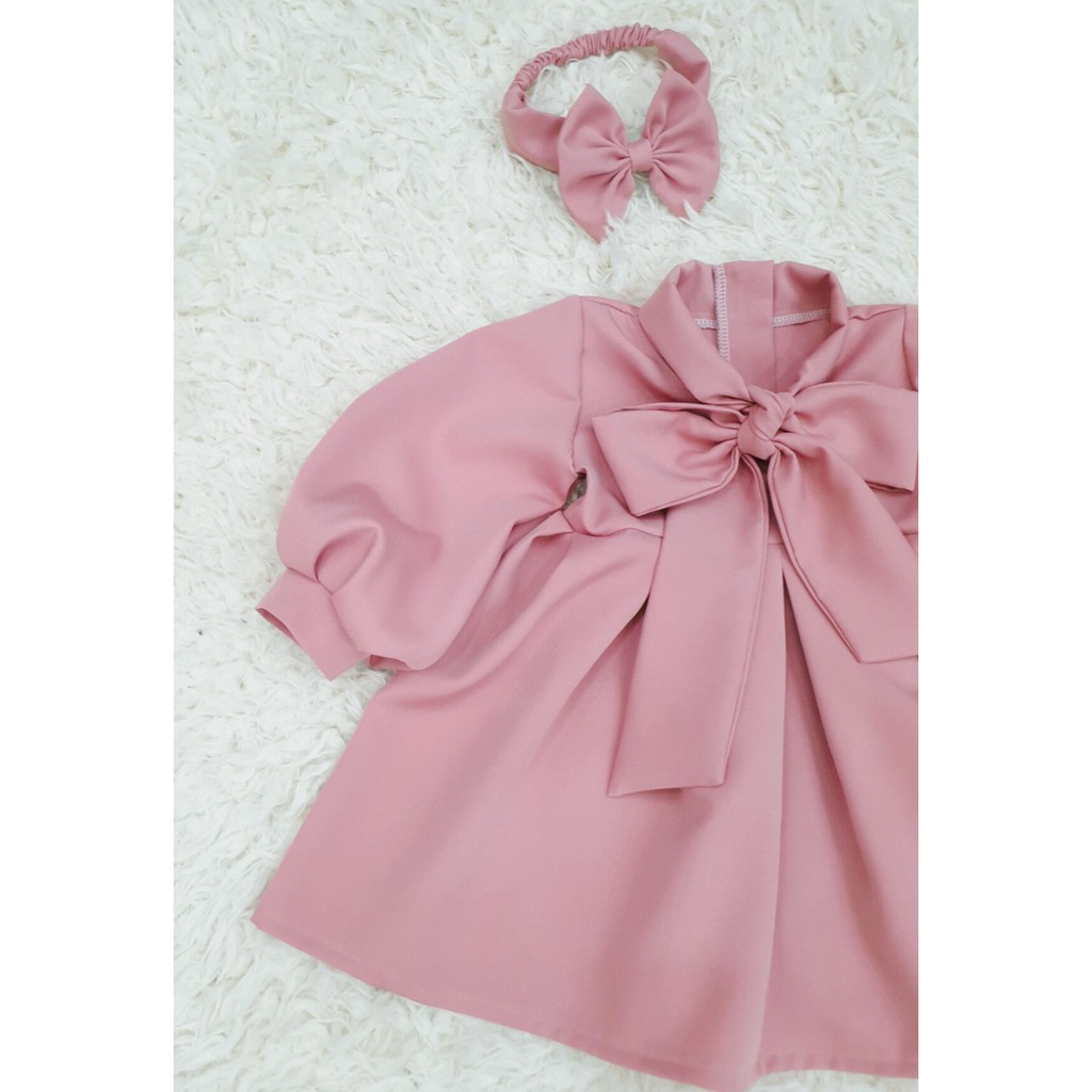 Váy tiểu thư cho bé gái mùa thu với thiết kế màu hồng dễ thương từ 6-30kg