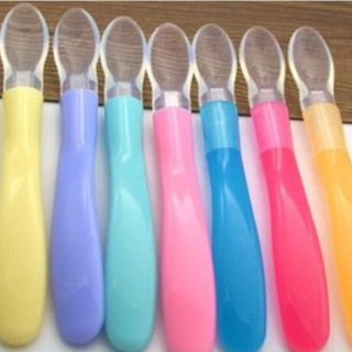 MB1988 Thìa silicone siêu mềm cho bé ăn dặm