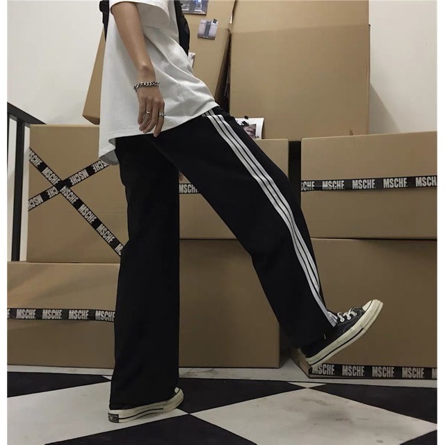 [ảnh thật] Quần cutlottes 3 sọc ống rộng Unisex cho nam nữ siêu hot dưới 65kg, quần loe thể thao nam nữ 3 sọc | BigBuy360 - bigbuy360.vn