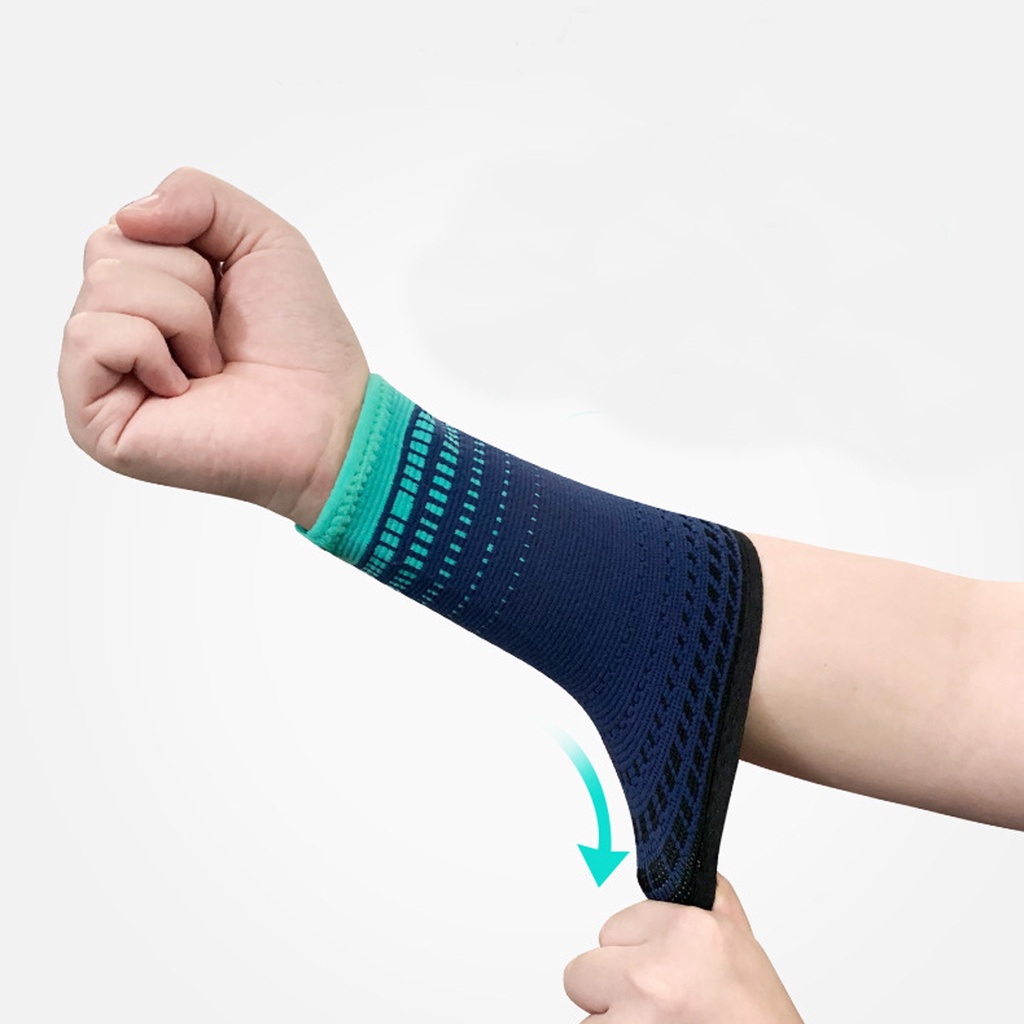 Băng Quấn Bảo Vệ Cổ Tay Bằng Nilon Tiện Dụng Khi Chơi Thể Thao
