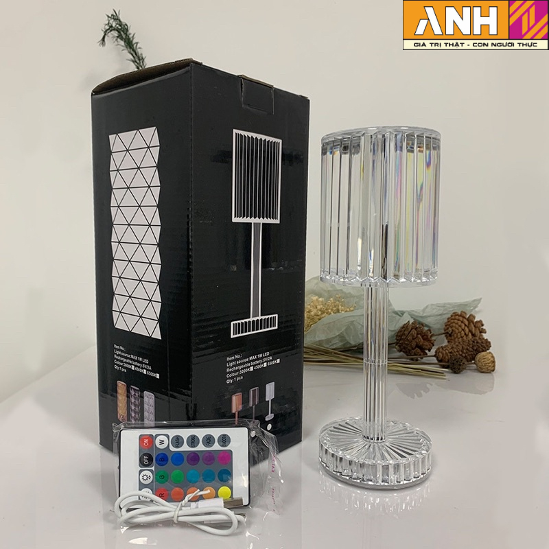 Đèn ngủ, đèn trang trí pha lê cảm 16 màu RPG, cảm biến lãng mạn chiếu hình độc đáo.B12