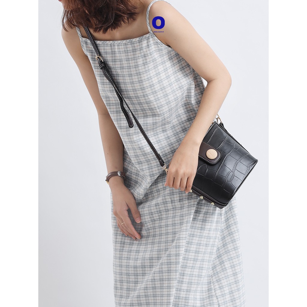 CARO DRESS Đầm caro basic mùa hè, đầm đơn giản phong cách Nhật Bản. Đầm màu xanh caro nhẹ nhàng.