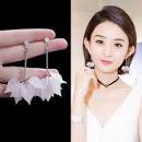 Bông Tai Cánh Hoa Trắng