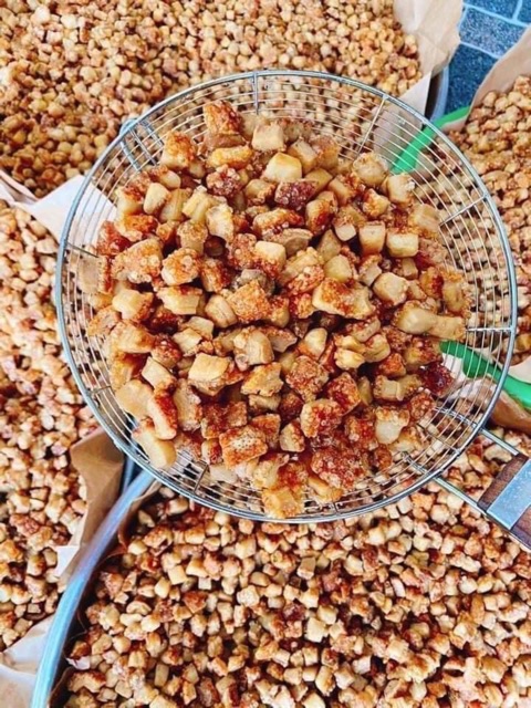 500g TÓP MỠ THỊT LIỀN DA SỐT MẮM TỎI SIÊU CAY🌶 | BigBuy360 - bigbuy360.vn