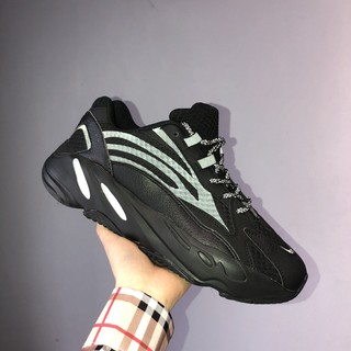 Giày thể thao sneaker 700 đen stt . .