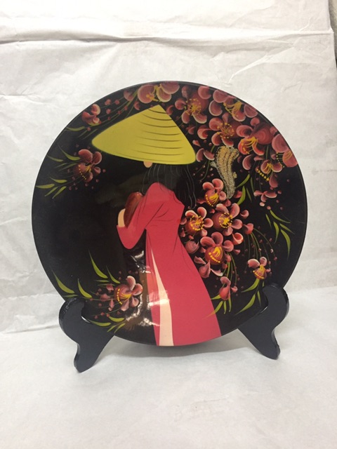 Tranh đĩa sơn mài cảnh đồng quê Việt nam