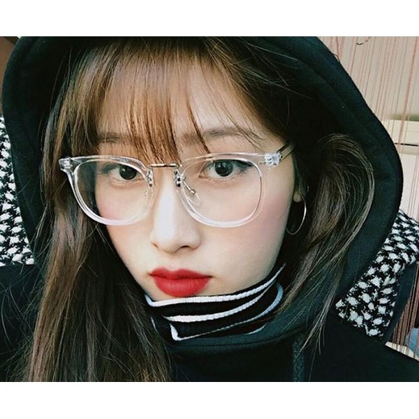 Gọng kính south side chữ v trắng đen -  kính mát nam nữ ( thay tròng cận được ) | BigBuy360 - bigbuy360.vn