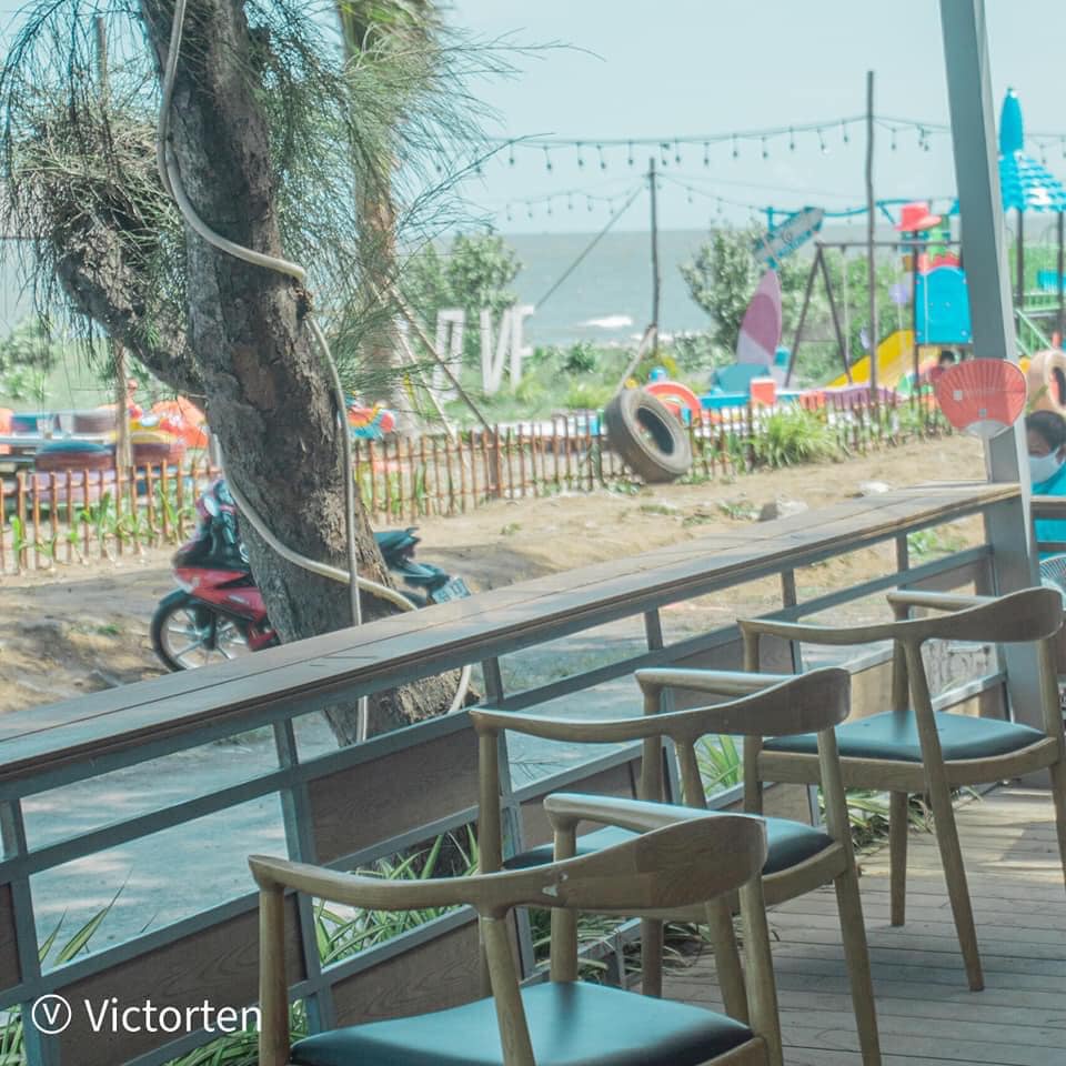 NGHỈ DƯỠNG hạng Balcony Garden View