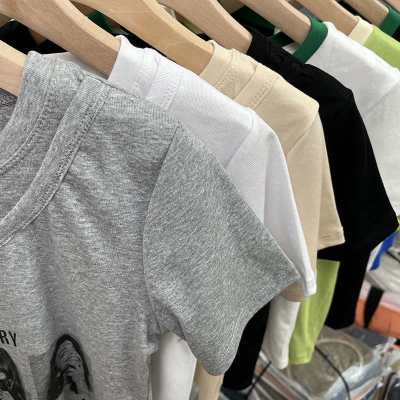 Áo kiểu nữ BH cổ tròn ngắn tay in hình thời trang mùa hè 2022