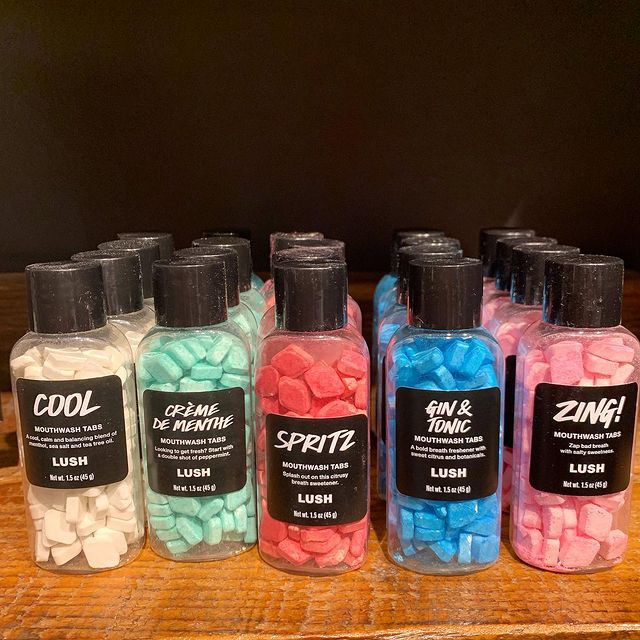 Viên súc miệng LUSH - Mouthwash Tabs Limited Edition (Gin&amp;Tonic, Cool, Zing!, Spritz)