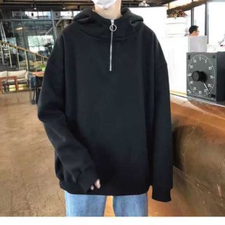 ÁO KHOÁC ÁO HOODIE CÓ DÂY KÉO NGỰC CHẤT NỈ NGOẠI MÀU ĐEN  , ĐỎ VÀ XÁM