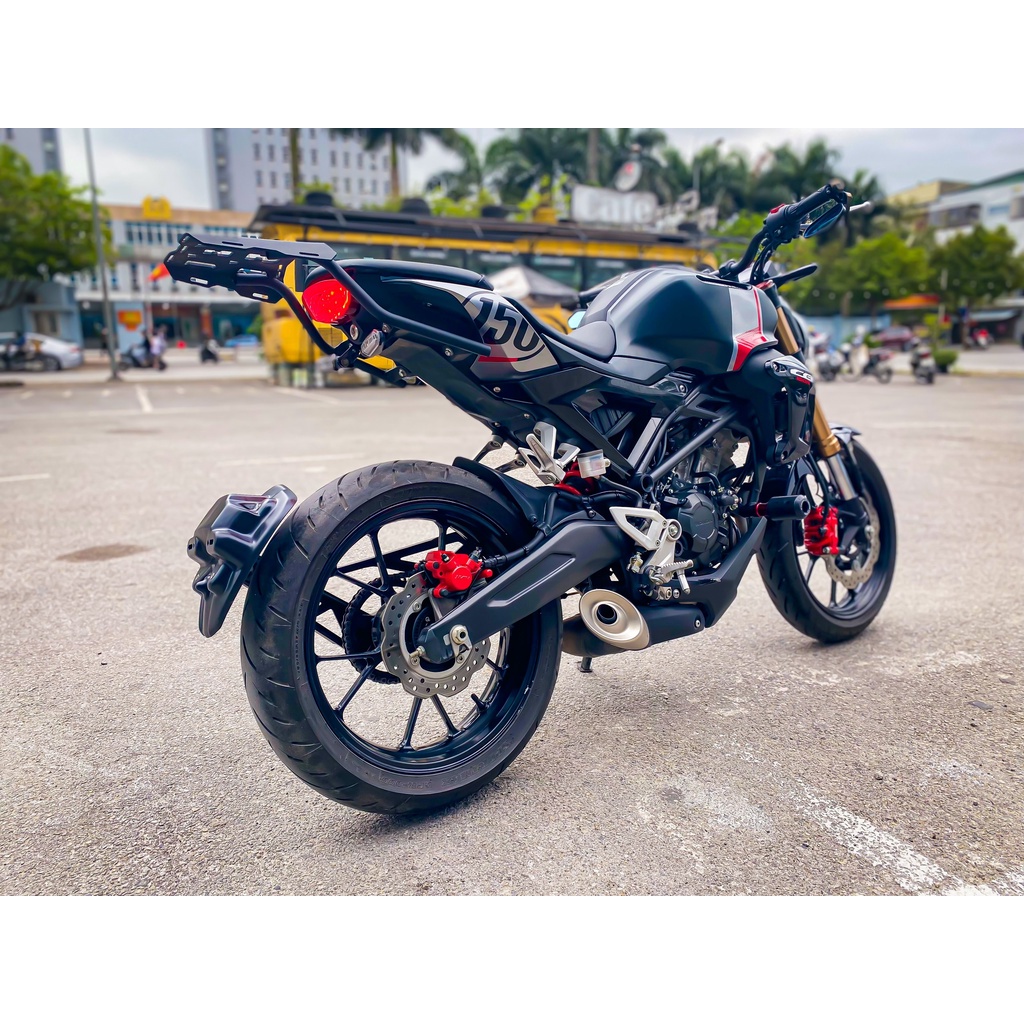HONDA CB150R / CB300R - DÈ CHẮN BÙN KÈM PAD BIỂN KIỂU PKL MT09 LẮP ĐẶT CHO HONDA CB150R / HONDA CB300R