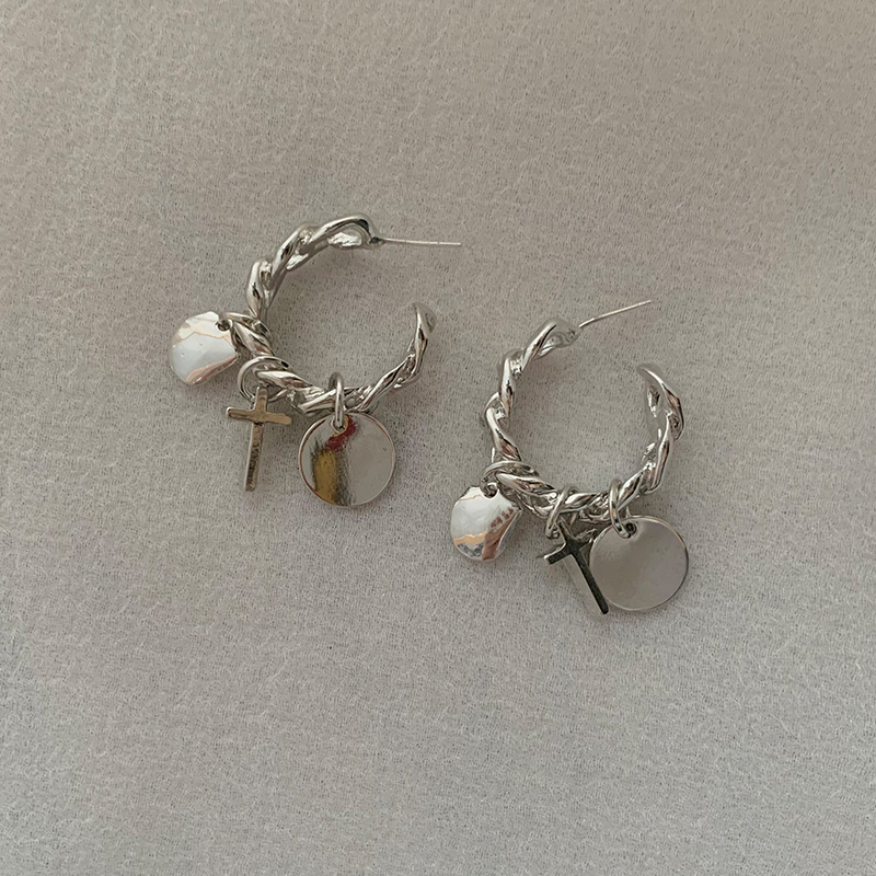 Khuyên Tai Hình Tròn Chữ Thập Cá Tính Hợp Thời Trang