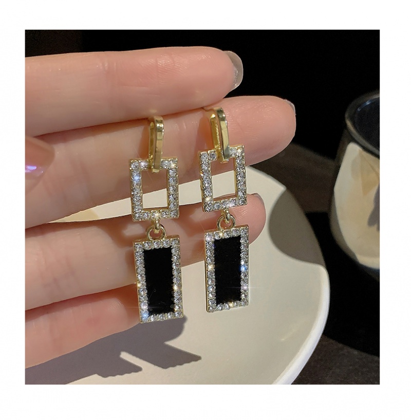 Khuyên tai dáng dài phong cách Hàn Quốc dễ thương thời trang dành cho nữ