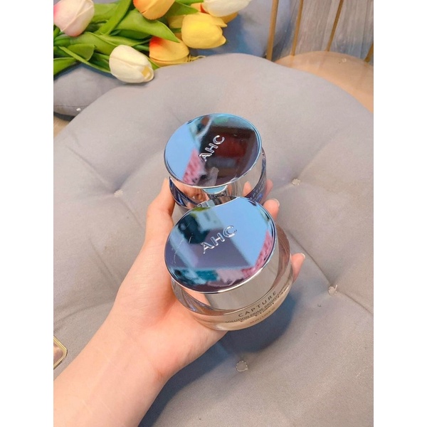 Kem dưỡng trắng da HAC