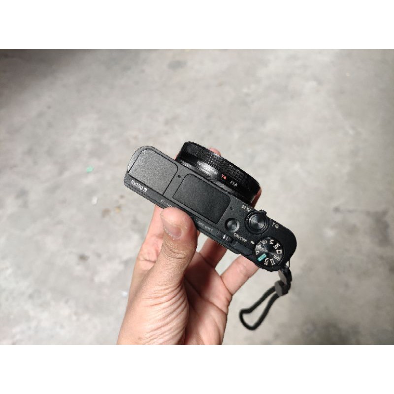 Máy ảnh Sony Rx100 mark 5 - Đã qua sử dụng 95%