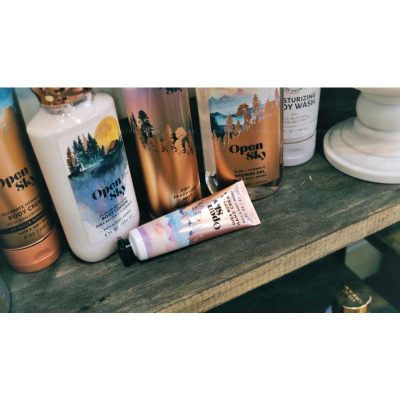 🌄 OPEN SKY 🌲 Xịt thơm 236ml Bath & Body Works via Kath