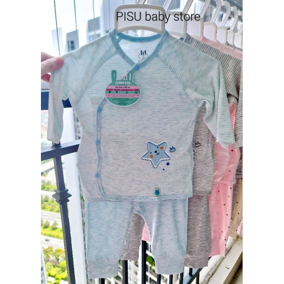 Lil little love - Body, bộ dài tay cài chéo sao to petit cho bé 0-6m