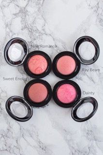 Phấn Má Được Làm Từ Khoáng Chất Mineralize Blush Với Độ Che Phủ Mỏng Nhẹ