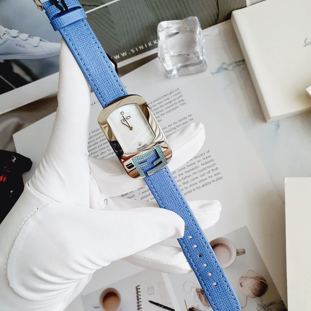 Đồng hồ nữ Fendi Chameleon Màu xanh mint cực đẹp chính hãng tại 1959watchluxury