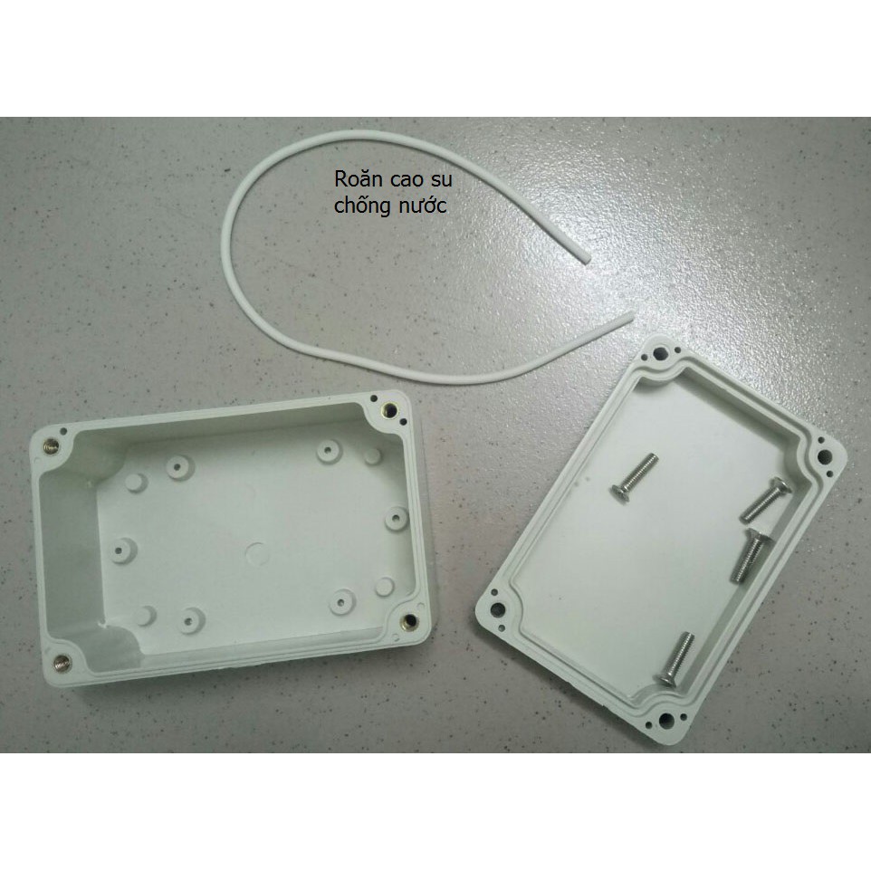 Hộp nhứa chứa đựng mạch điện 100x68x50 chông nước