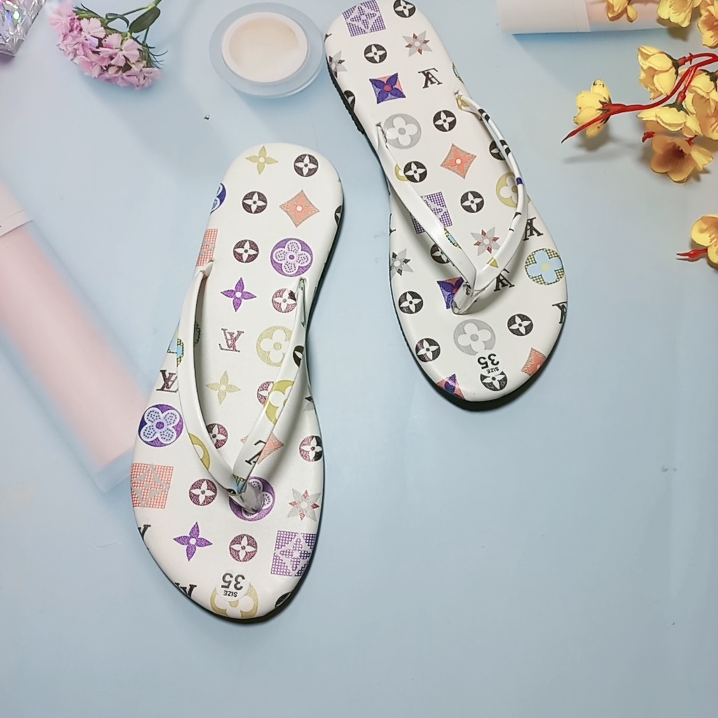Dép kiểu nữ đế bệt quai mảnh kẹp ngón chữ lv giá rẻ 4 màu xinh xắn mã DKPLV MINHTUYETSHOES