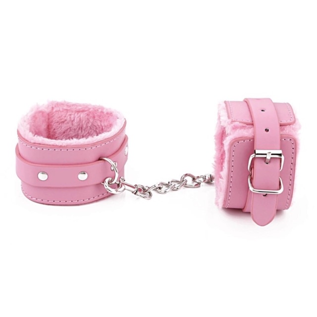 Bộ vòng tay cosplay da lót lông mềm mại siêu chắc chắn | BigBuy360 - bigbuy360.vn