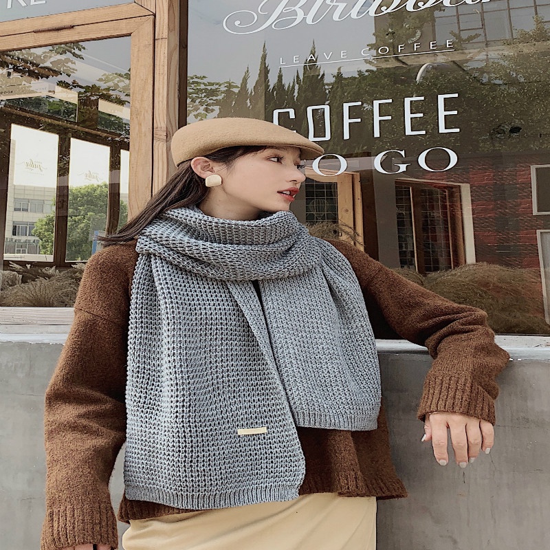 Khăn choàng len màu sắc phong cách thời trang dành cho cả nam và nữ