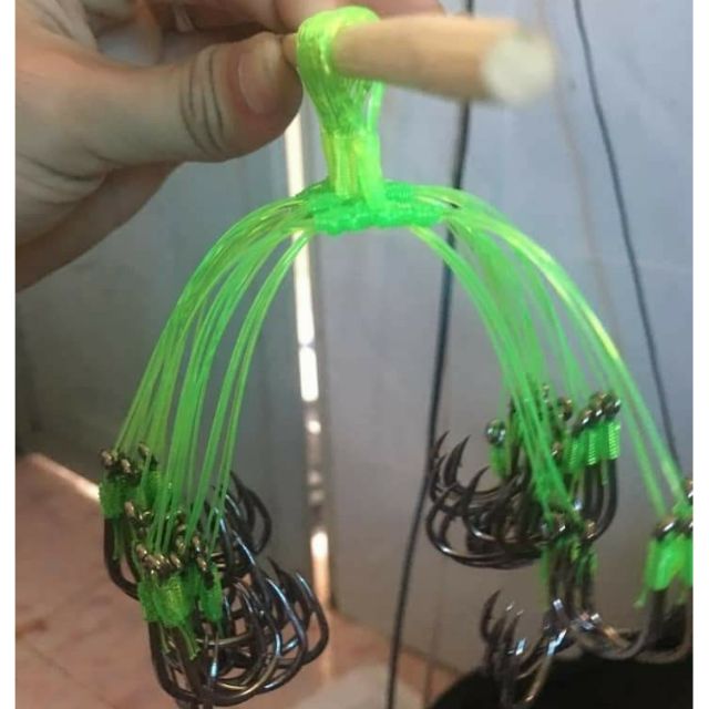 Chùm nho câu cá 4 lưỡi size số 18