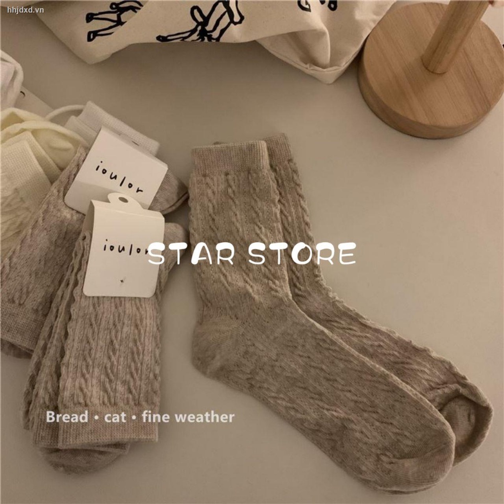 Bộ tất mỏng và thoáng khí chất liệu vải dày thời trang cho nữ