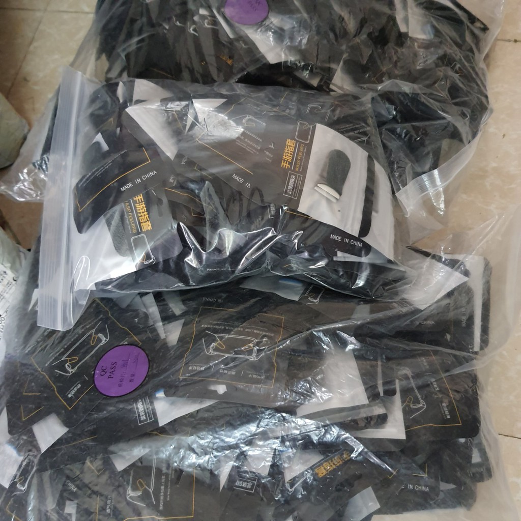 Găng Tay Chơi Game Trên Mobile, Chống Mồ Hôi, Giúp Tăng Độ Nhạy Cảm Ứng | BigBuy360 - bigbuy360.vn