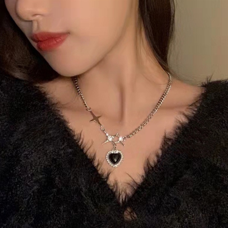 Vòng Cổ Dây Xích Mặt Thánh Giá Ngôi Sao Trái Tim Màu Đen Phong Cách Punk Hiphop Thời Trang Cho Nữ