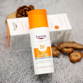 Kem chống nắng Eucerin Oil Control 50ml