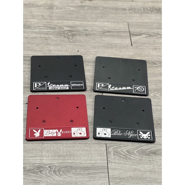 ĐẾ BIỂN SỐ VESPA NHÔM CNC