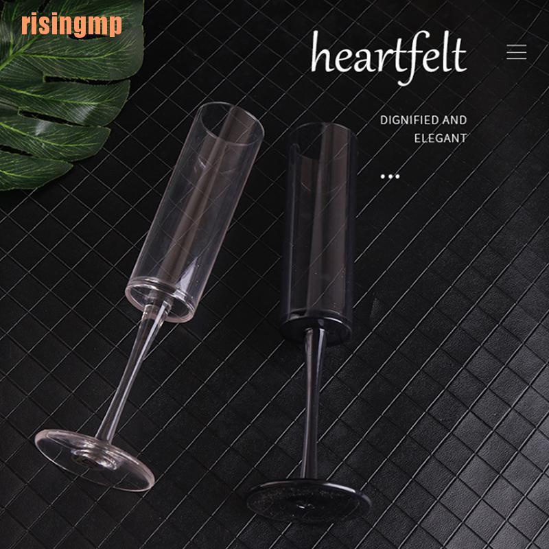 1 ly uống rượu bằng nhựa trong suốt có thể tái sử dụng