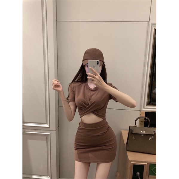 SET ÁO CROPTOP NÂU XOĂN BỤNG + CHÂN VÁY A