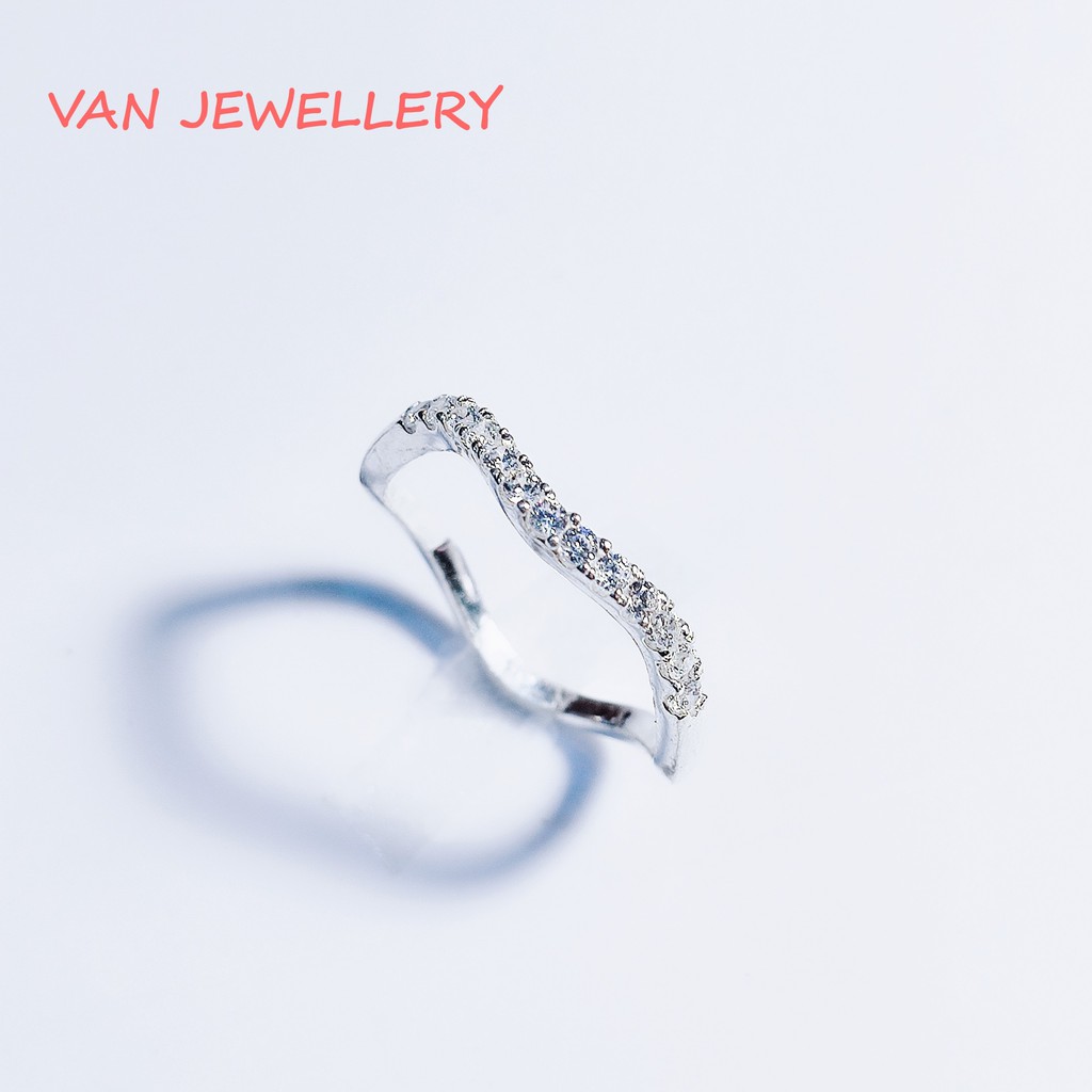 Nhẫn bạc Nhẫn sóng nhỏ bạc ta Van Jewelry V10005