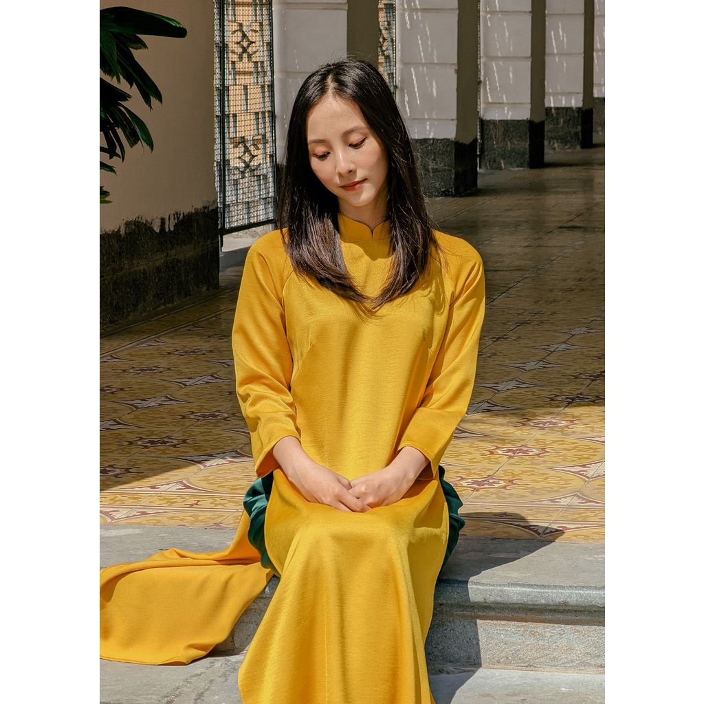 Set Áo dài Rosemary tây thi vàng đậm