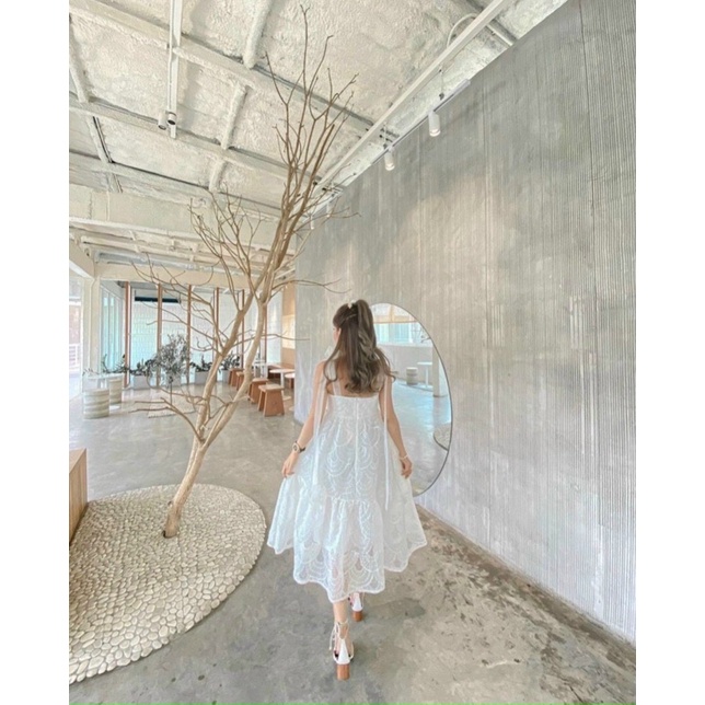 Đầm ren babydoll trắng dây nơ