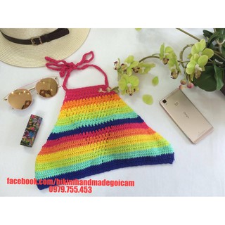 Bikini len móc chói chang