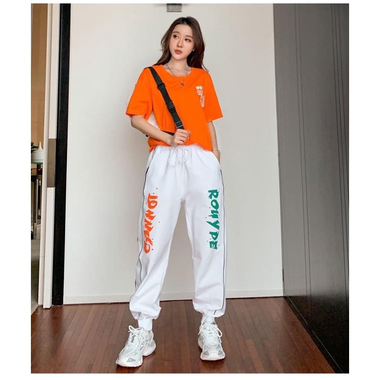 Sét bộ áo thun cộc tay cam kèm quần jogger trắng dáng thể thao