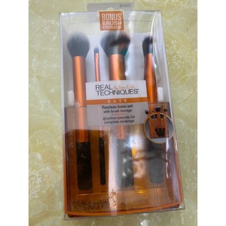 Bộ cọ trang điểm 4 cây real techniques