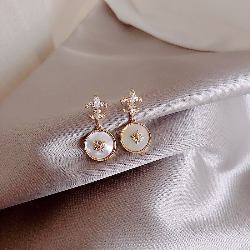 [shopkeeper's recommendation, high quality Earrings] 2021 new Korean Earrings niche high quality Earrings French net red Earrings 925 silver needle female